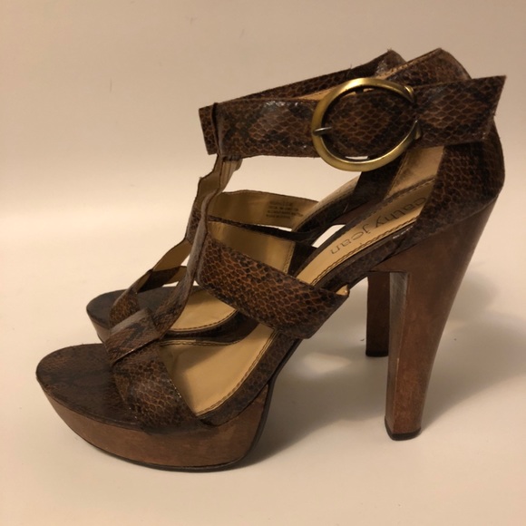 Cathy Jean faux snake skin platform sandals - Picture 1 of 3
